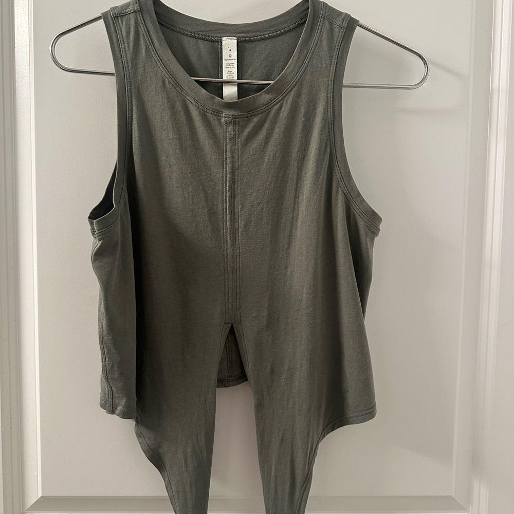 Lululemon Time to Restore Tank | Grey Sage | 4‎